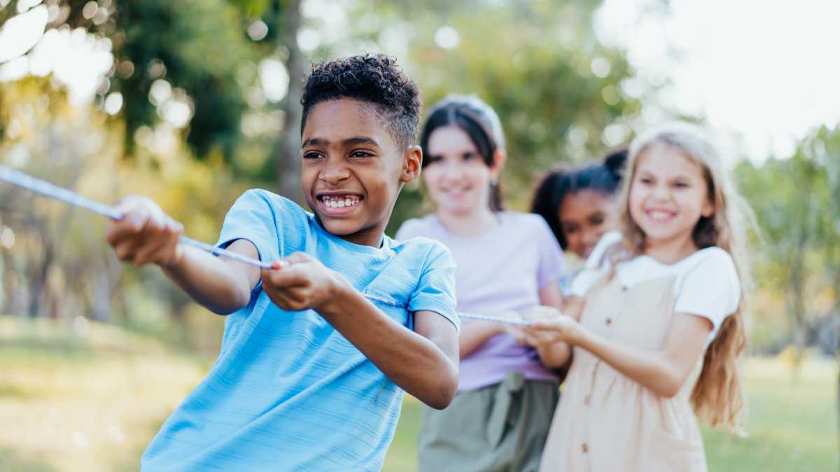 Here's What An Expert Has To Say About Helping A Child With ADHD Thrive Over The Summer